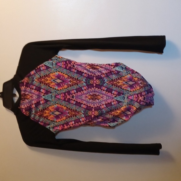 ART CLASS, ONE PIECE BATHING SUIT, ZIPS IN FRONT, SIZE GIRLS 7/8. - Picture 4 of 6